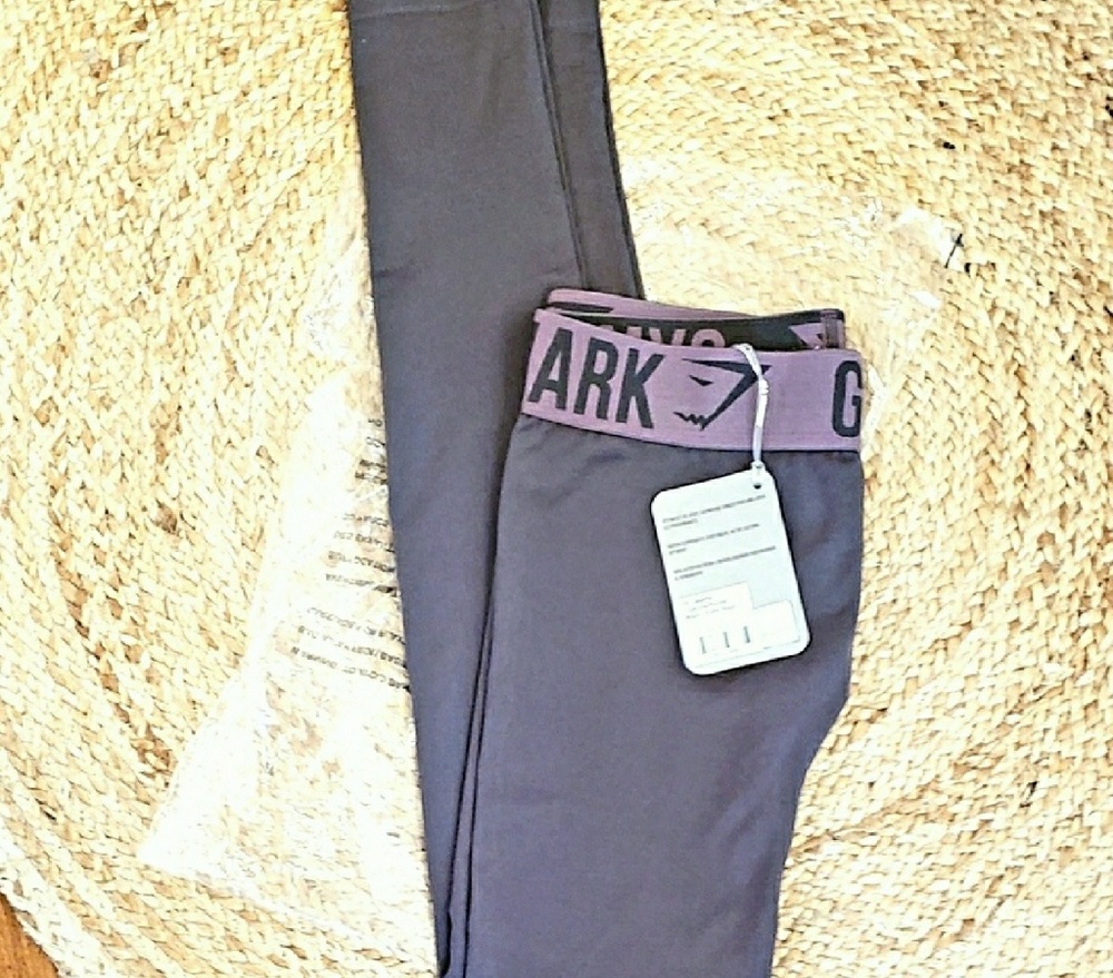Gymshark leggings ex sm. Lilac grey full length